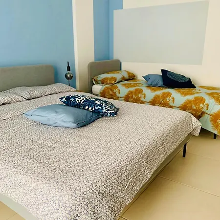 Dieci_e Modern Sea Apartment